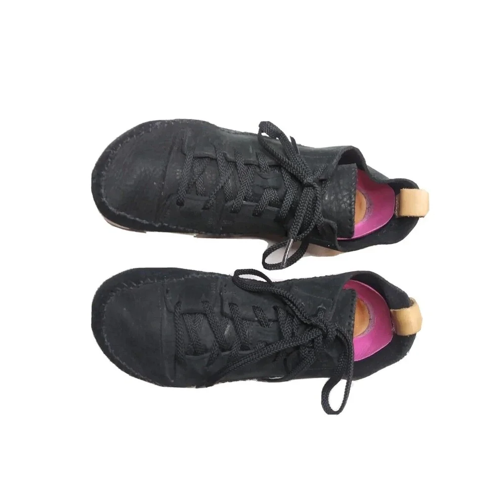 Clarks Originals Low-Top Sneakers Womens Shoes Size 7.5 Leather & Suede Black